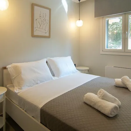 Lägenhet Μilia Olive&Terra Apatments